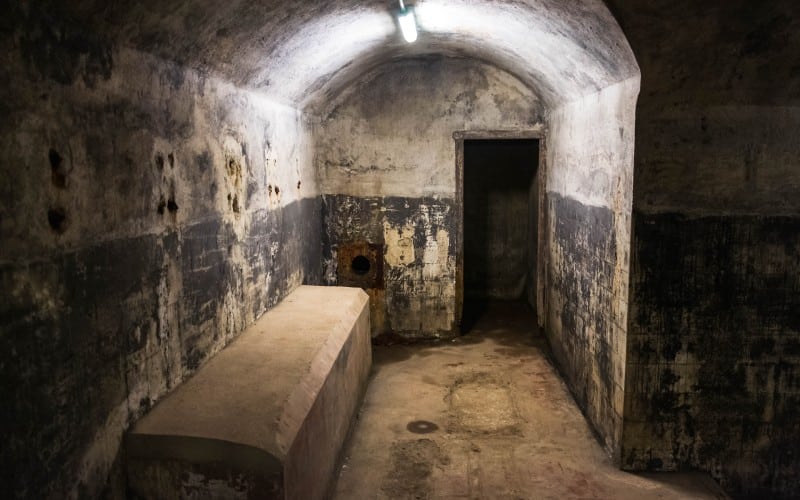 A room in the bunker Posición Jaca in the park of El Capricho