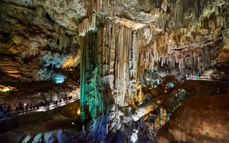Tourist galleries in the Nerja Caves