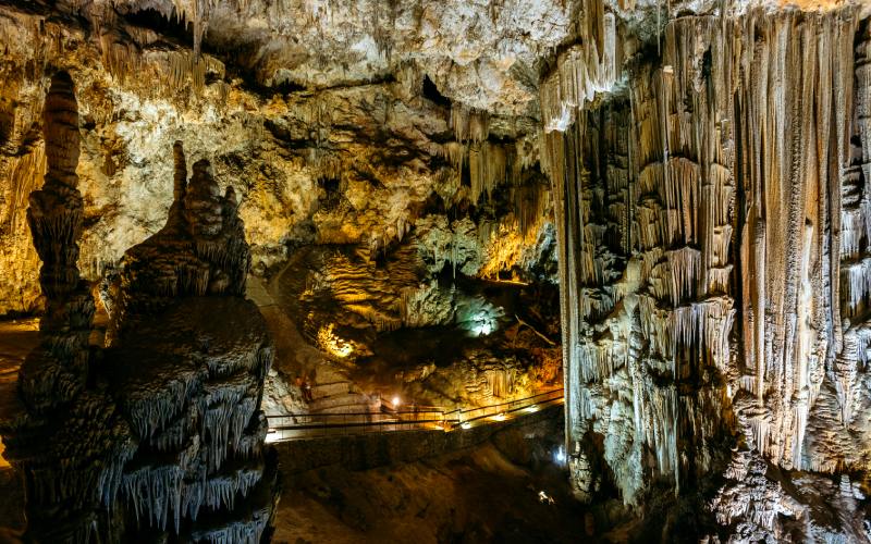 Rock formations that can be seen in the caves of Nerja