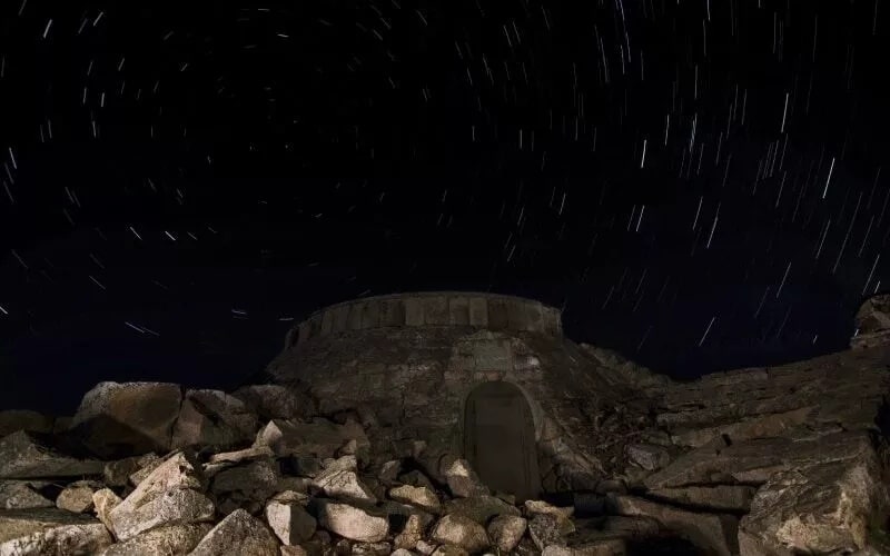 The shelter of Cabeza de Líjar in the mountain range of Guadarrama