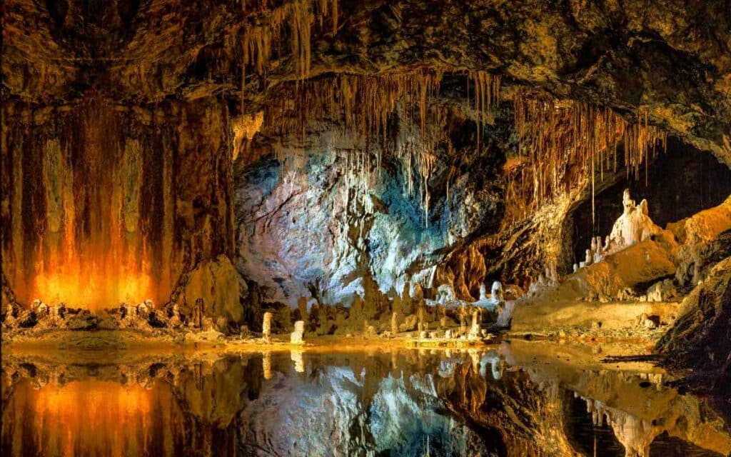 Gruta de las Maravillas.