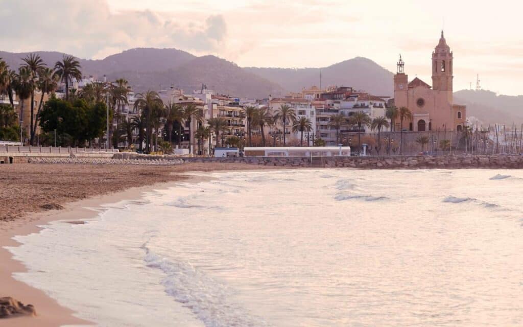 San Sebastián de Sitges beach.