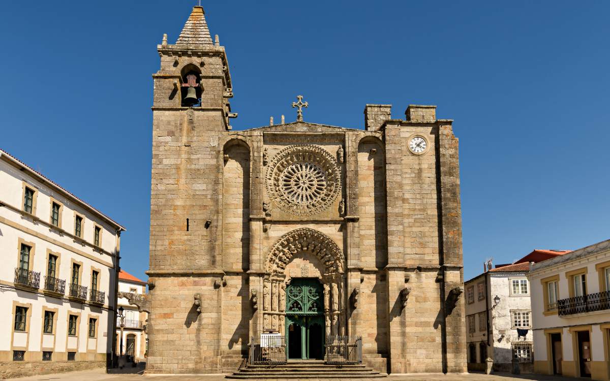 Church of San Martiño de Noia.