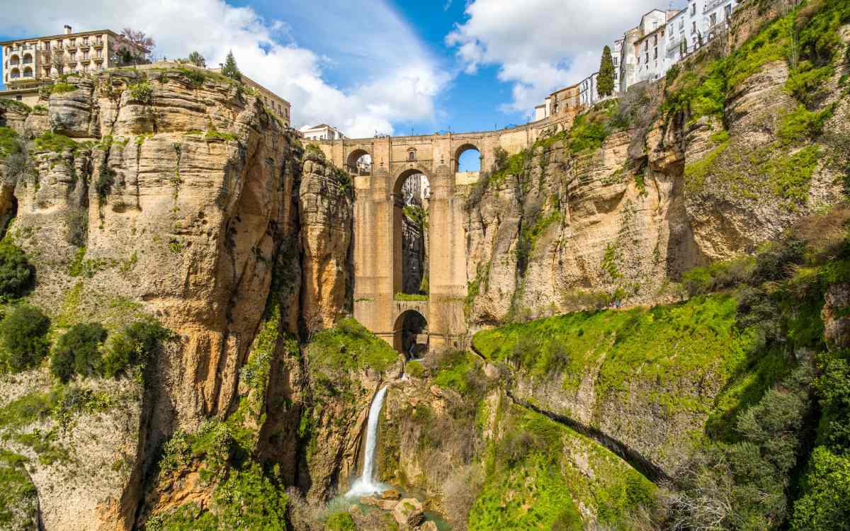Ronda.