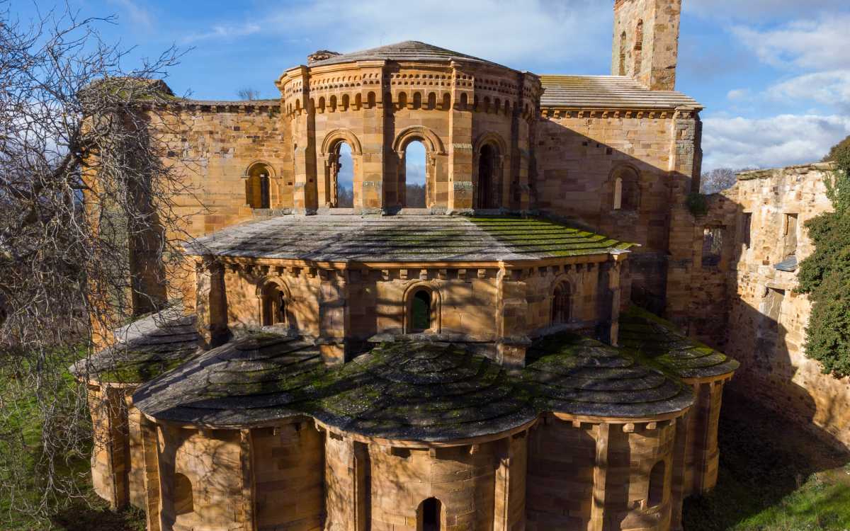 Santa María de Moreruela monastery, Zamora.