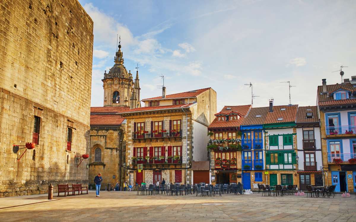 Plaza de Armas, Hondarribia.