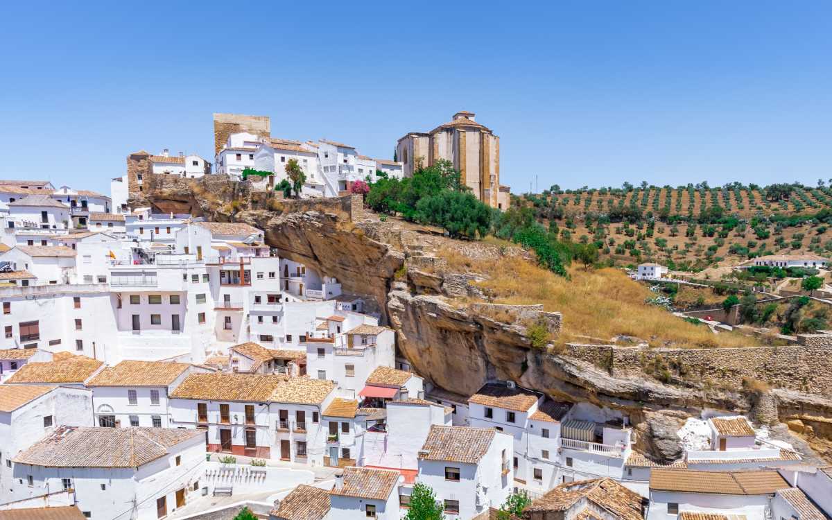 Setenil de las Bodegas.