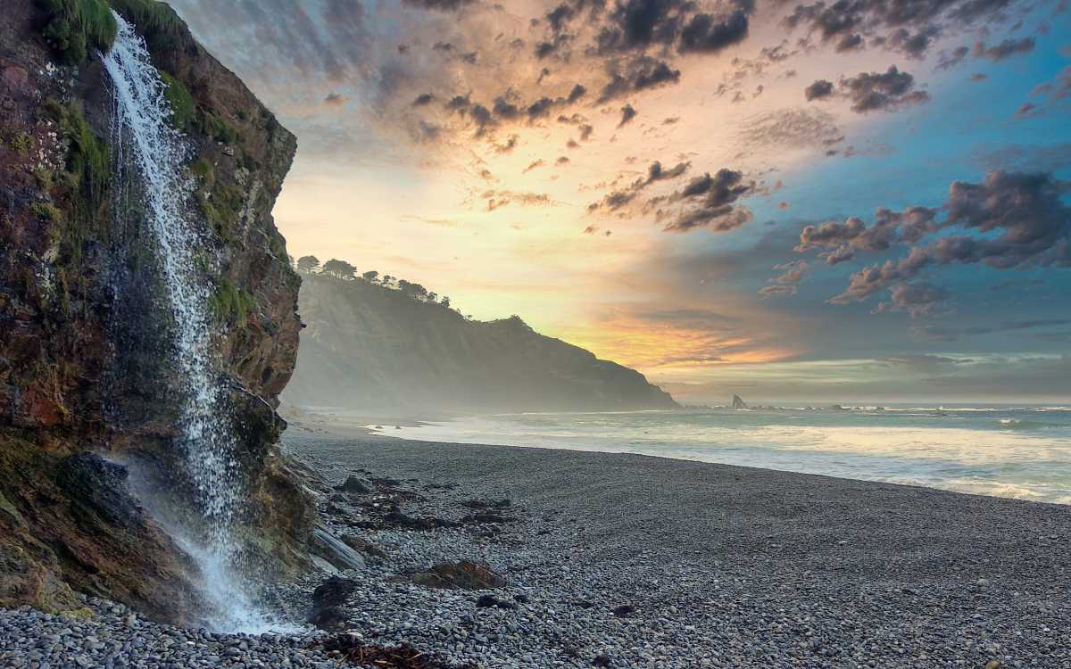 Vallina Beach.