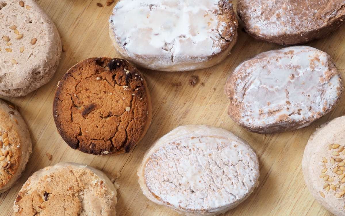 Polvorones.