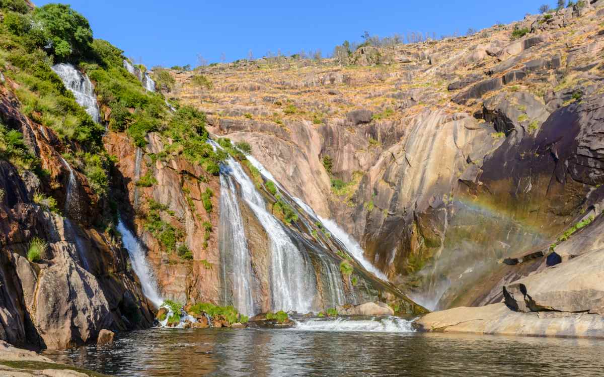 Ézaro waterfall.