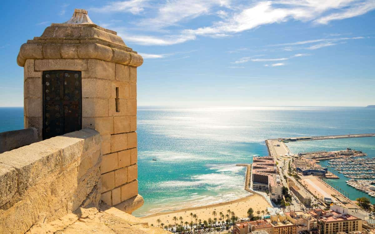Wonderful sea views from Santa Bárbara Castle