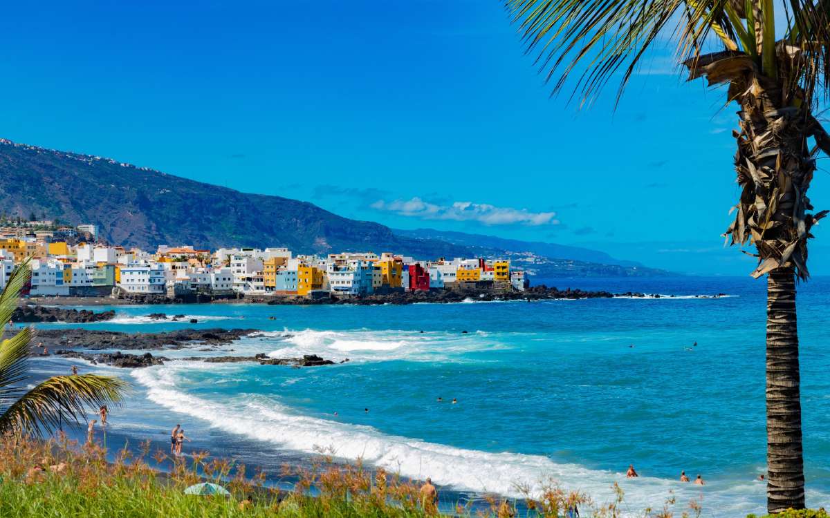 Panoramic view of Puerto de la Cruz