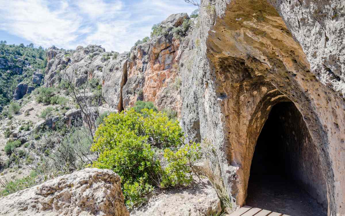 Tunnels excavated in the rock