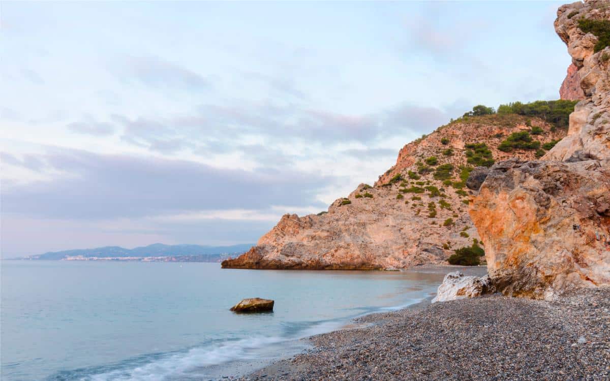 Cantarriján Beach