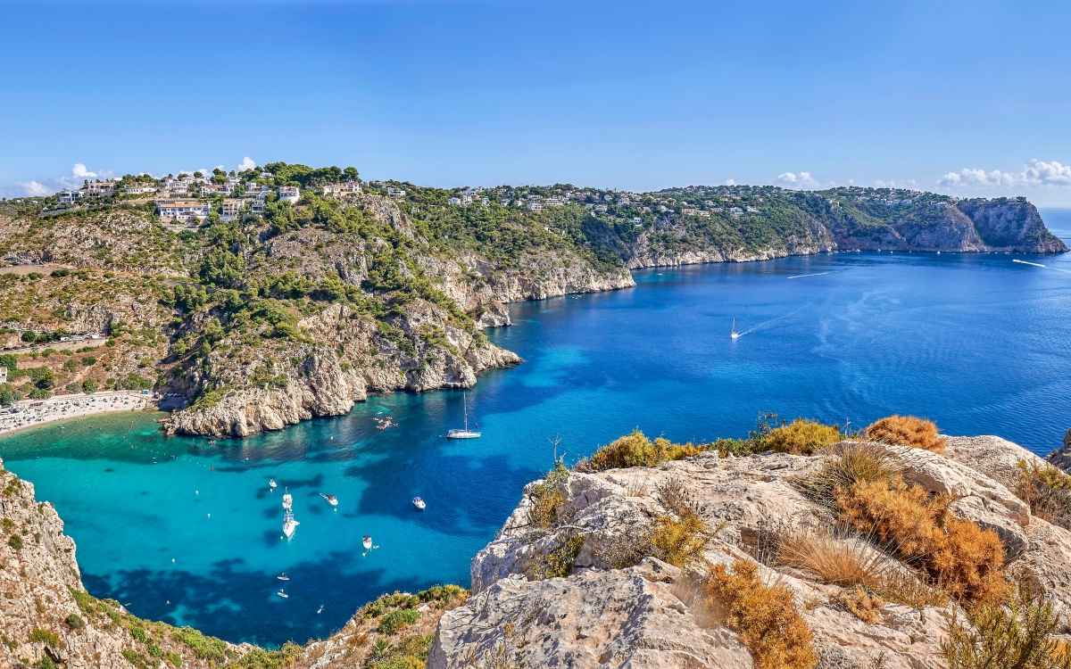 Panoramic of Granadella Cove and its surroundings