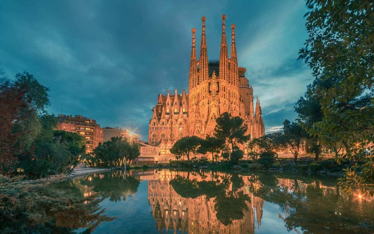 Sagrada Familia (Barcelona)