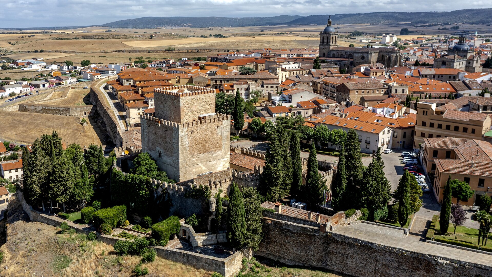 The walled city of Ciudad Rodrigo. | Dreamstime 