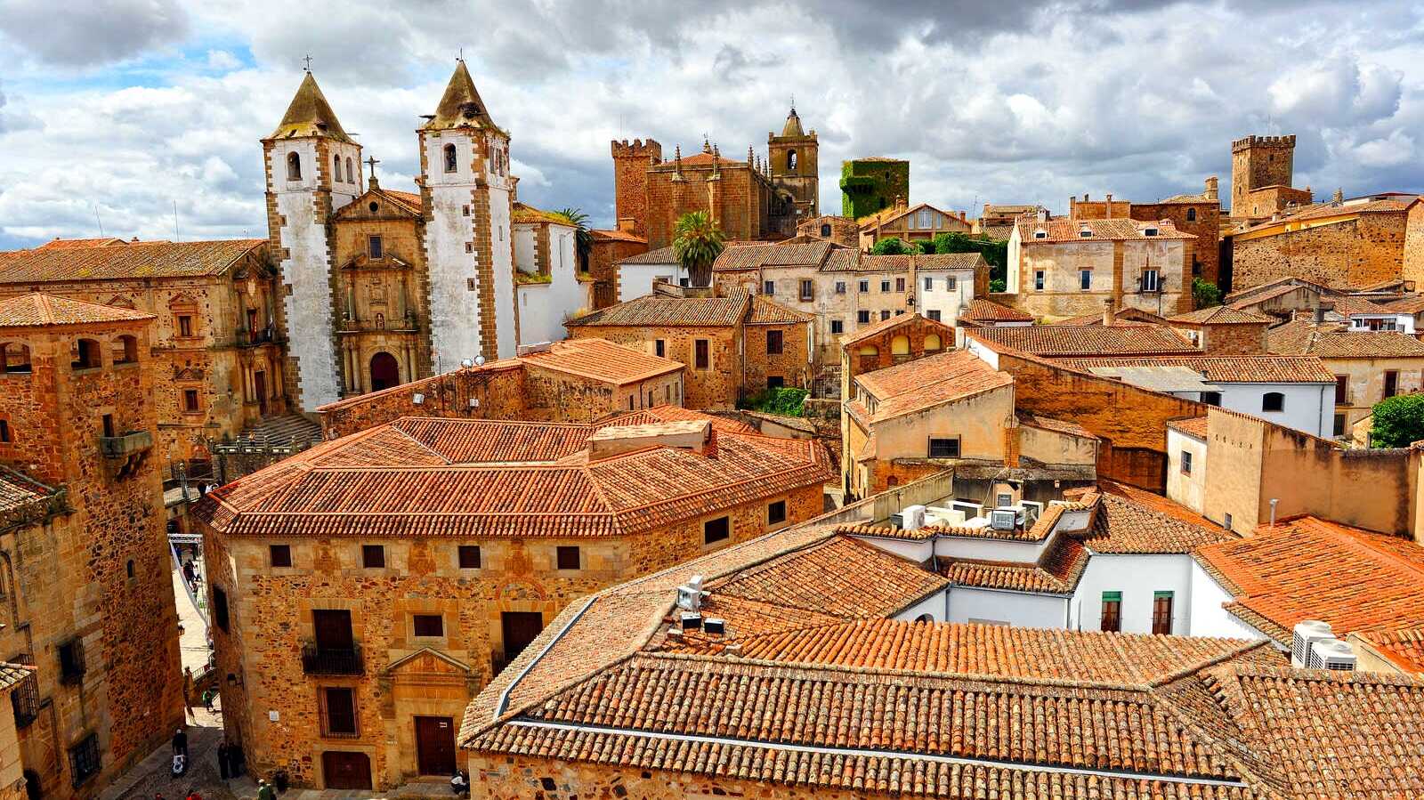 Panoramic view of Cáceres. | Dreamstime