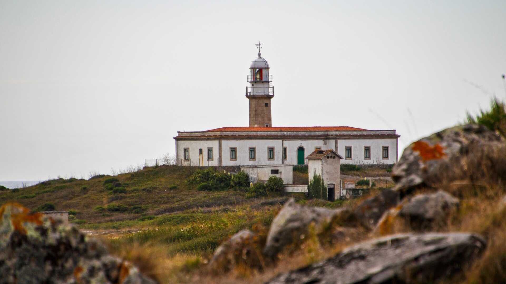 lariño shutterstock_2473083345